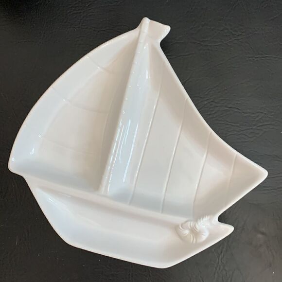 Style Eyes Separated 3 Section Serving Appetizer Trinket Decorator Ceramic Boat - Picture 2 of 5